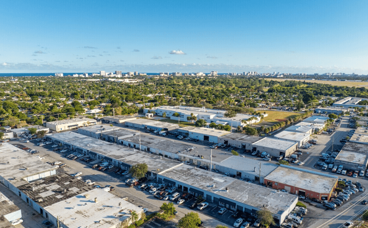 Pictures of Industrial property located at 400 NE 27th Street, Pompano Beach, FL 33064 for lease - image #1