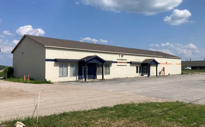 Pictures of Retail property located at 274 N U.S. 31 S, Traverse City, MI 49685 for lease - image #1