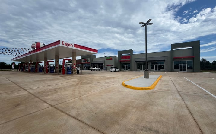Pictures of Retail, Office, Restaurant property located at 31070 FM 1488, Waller, TX 77484 for lease - image #1