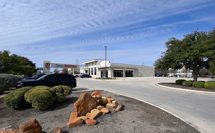 Pictures of Retail, Office property located at 8519 TX-151, San Antonio, TX 78245 for lease - image #1