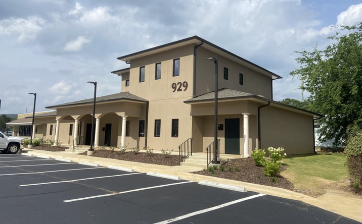 Pictures of Office property located at 929 SE Willowbrook Dr, Huntsville, AL 35802 for lease - image #1