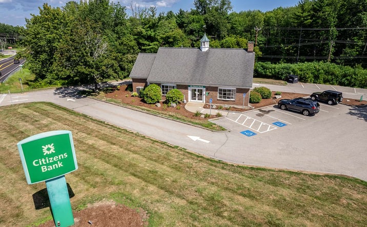 Pictures of Retail, Office, Land property located at 405 Portland Ave, Rollinsford, NH 03869 for lease - image #1