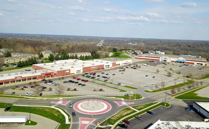 Pictures of Retail property located at 715 Center Dr NW, Grand Rapids, MI 49544 for lease - image #1
