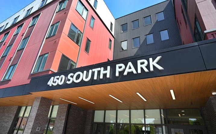 Pictures of Retail property located at 450 South Park Avenue, Buffalo, NY 14204 for lease - image #1