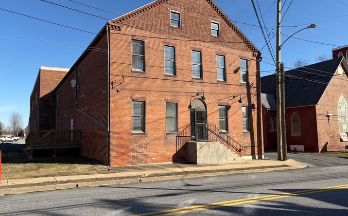 Pictures of Office property located at 6155 Main St, East Petersburg, PA 17520 for lease - image #1