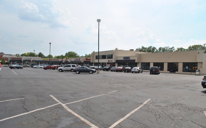Pictures of Retail property located at 4149-4215 North Main Street, Dayton, OH 45405 for lease - image #1