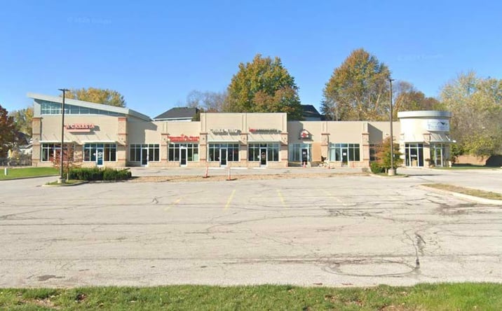 Pictures of Retail, Office property located at 121 Express Ln, Lansing, KS 66043 for lease - image #1