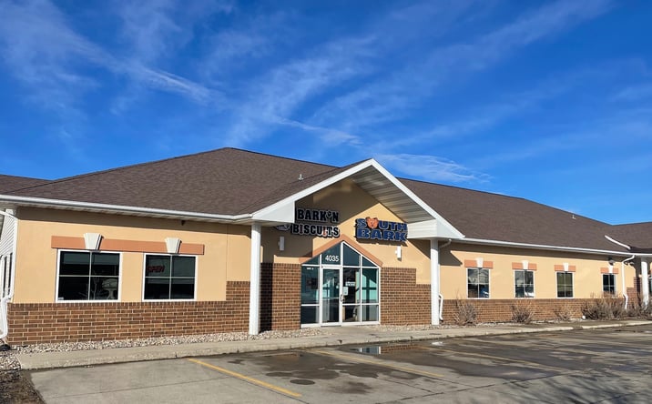 Pictures of Retail, Office, Industrial property located at 4035 40th Ave S, Fargo, ND 58104 for lease - image #1