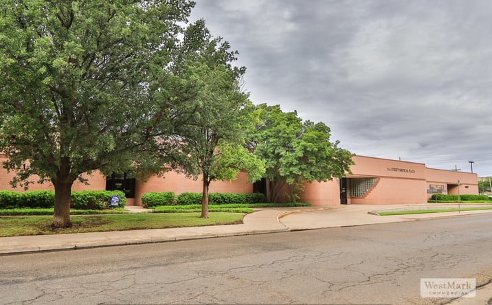 Pictures of Office property located at 3621 22nd St, Lubbock, TX 79410 for lease - image #1