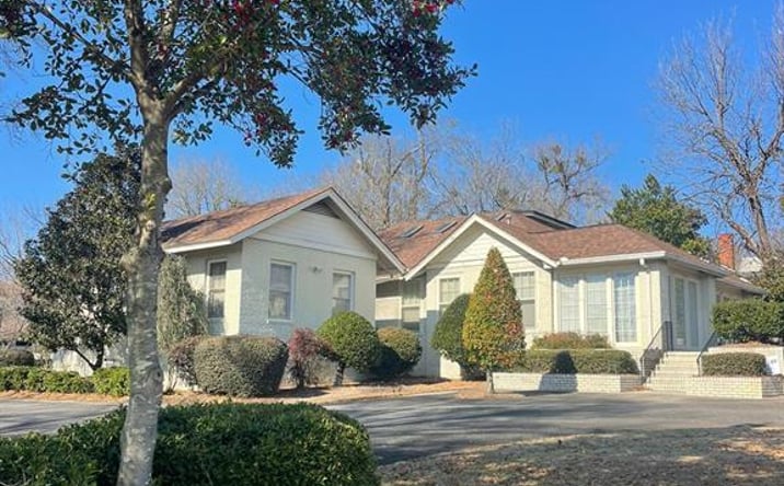 Pictures of Office, Land property located at 720 North Avenue, Macon, GA 31211 for lease - image #1