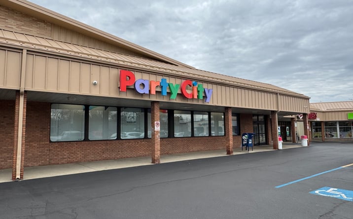 Pictures of Retail property located at 2434 Catasauqua Rd, Bethlehem, PA 18018 for lease - image #1