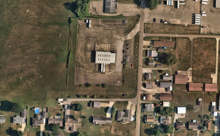 Pictures of Land property located at 123 Lee St, Belpre, OH 45714 for lease - image #1