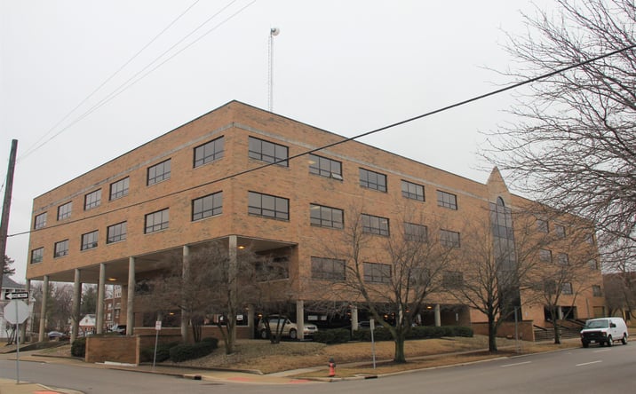 Pictures of Office property located at 400 W MONROE Street #Suite 301, Springfield, IL 62704 for lease - image #1