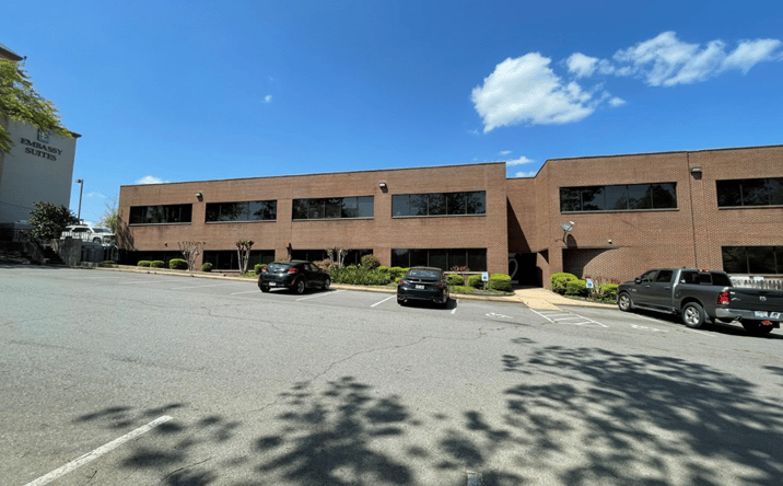 Pictures of Office property located at 11219 Financial Centre Pkwy, Little Rock, AR 72211 for lease - image #1
