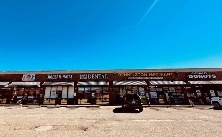 Pictures of Retail property located at 5144 Riverdale Rd, Memphis, TN 38141 for lease - image #1