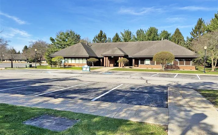 Pictures of Office property located at 527 Park Place Ct, Mishawaka, IN 46545 for lease - image #1