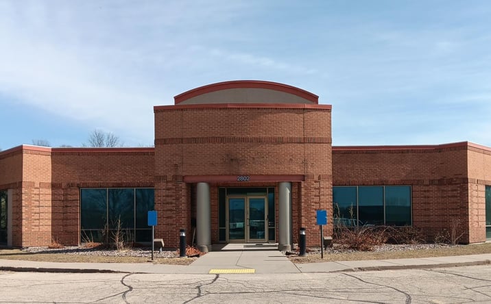 Pictures of Retail property located at 2802-2810 Walton Commons, Madison, WI 53718 for lease - image #1