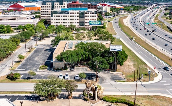 Pictures of Retail property located at 888 Isom Road, San Antonio, TX 78216 for lease - image #1