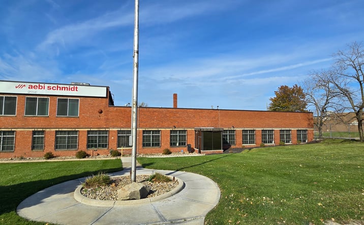 Pictures of Industrial property located at 18513 Euclid Ave, Cleveland, OH 44112 for lease - image #1