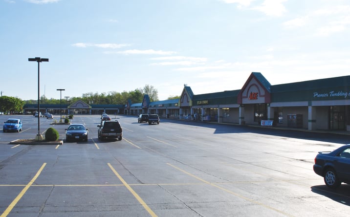 Pictures of Retail property located at 513 Loveland Madeira Rd, Loveland, OH 45140 for lease - image #1