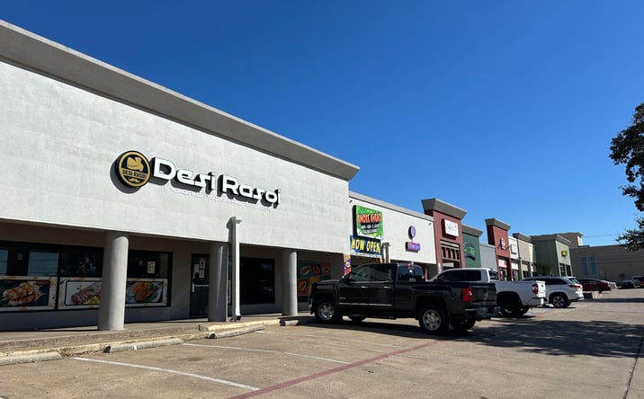 Pictures of Retail, Restaurant property located at 1125 Coker St, Irving, TX 75062 for lease - image #1