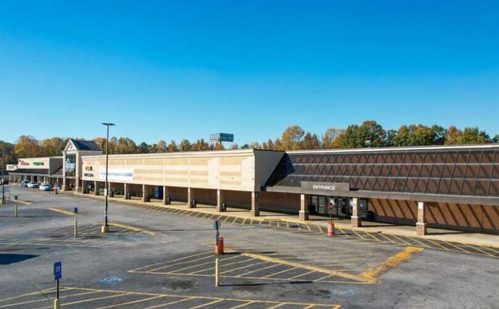 Pictures of Retail, Office property located at Metropolitan Parkway Southwest, Atlanta, GA 30310 for lease - image #1