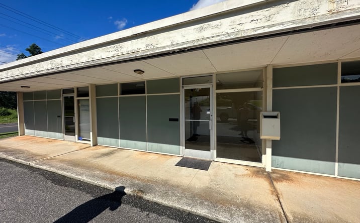 Pictures of Retail, Office property located at 110 Stockton St, Statesville, NC 28677 for lease - image #1