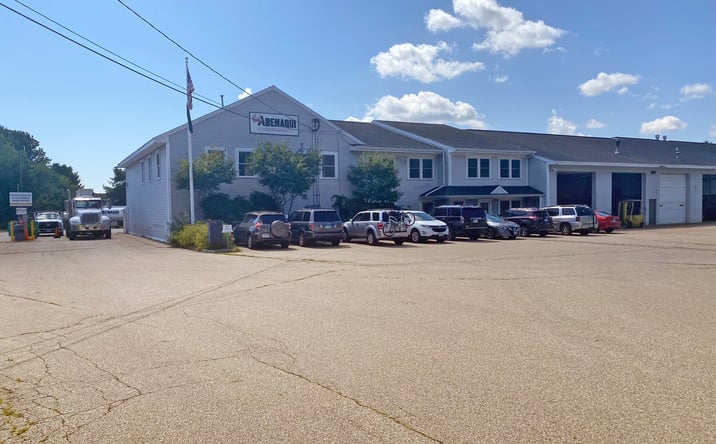 Pictures of Office, Industrial property located at 38B South Rd, North Hampton, NH 03862 for lease - image #1