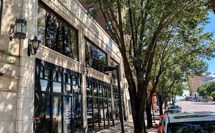 Pictures of Office property located at 3543 Broadway Blvd, KCMO, MO 64111 for lease - image #1