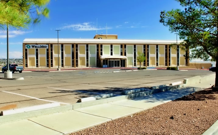 Pictures of Office property located at 1810 Murchison Dr, El Paso, TX 79902 for lease - image #1