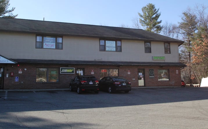 Pictures of Retail, Office, Restaurant property located at 4 Lowell Rd, North Reading, MA 01864 for lease - image #1
