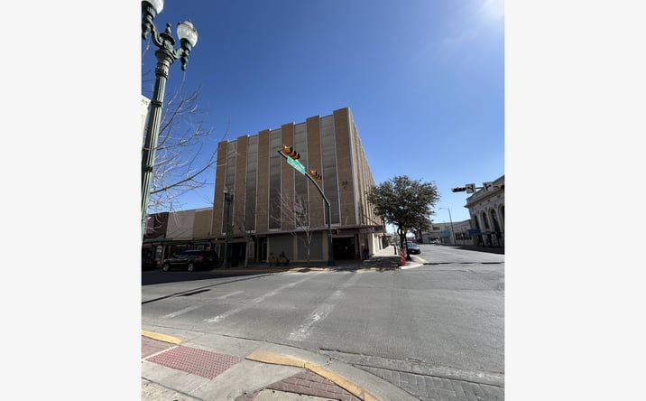 Pictures of Retail, Office property located at 200 E San Antonio Ave, El Paso, TX 79901 for lease - image #1