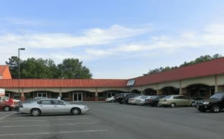 Pictures of Retail, Office, Restaurant property located at 3317 Main St, Adamsville, AL 35005 for lease - image #1