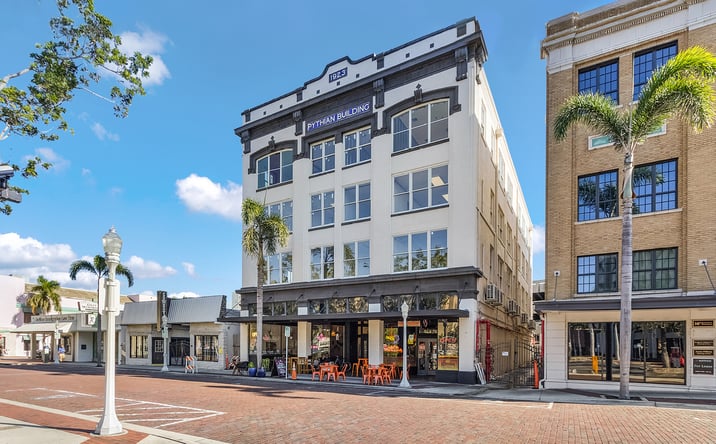 Pictures of Office property located at 1615 Hendry St, Fort Myers, FL 33901 for lease - image #1
