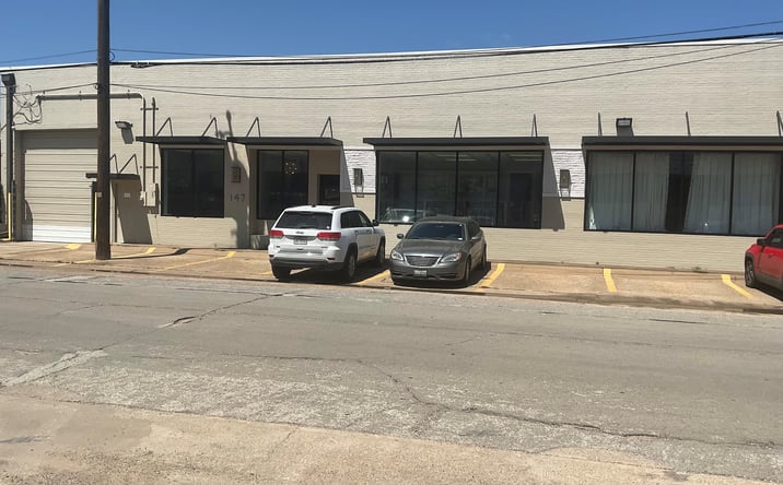Pictures of Industrial property located at 147 Pittsburg St, Dallas, TX 75207 for lease - image #1