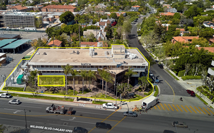 Pictures of Office property located at 4801 Wilshire Blvd, Los Angeles, CA 90010 for lease - image #1