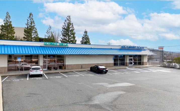 Pictures of Retail property located at 880 Sanguinetti Rd, Sonora, CA 95370-5219 for lease - image #1