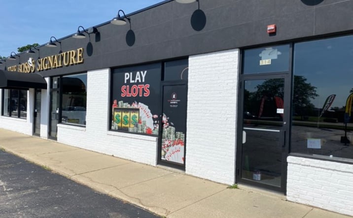 Pictures of Retail, Office, Restaurant property located at 314 S Main St, Bartlett, IL 60103 for lease - image #1