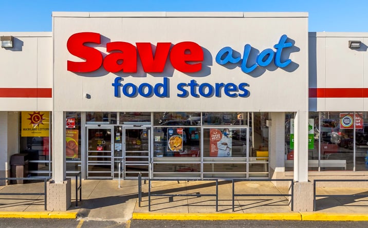 Pictures of Retail property located at 6317 Livingston Rd, Oxon Hill, MD 20745 for lease - image #1