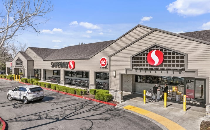 Pictures of Retail property located at 5433 Clayton Road, Clayton, CA 94517 for lease - image #1