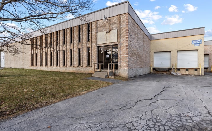 Pictures of Industrial property located at 6606 Joy Rd, East Syracuse, NY 13057 for lease - image #1
