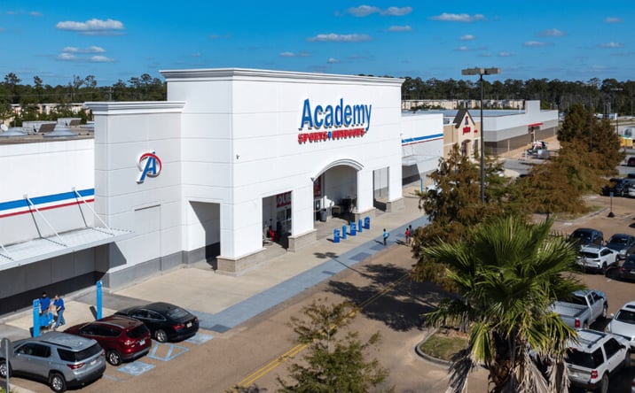 Pictures of Retail property located at 6102 Pinnacle Pkwy, Covington, LA 70433 for lease - image #1