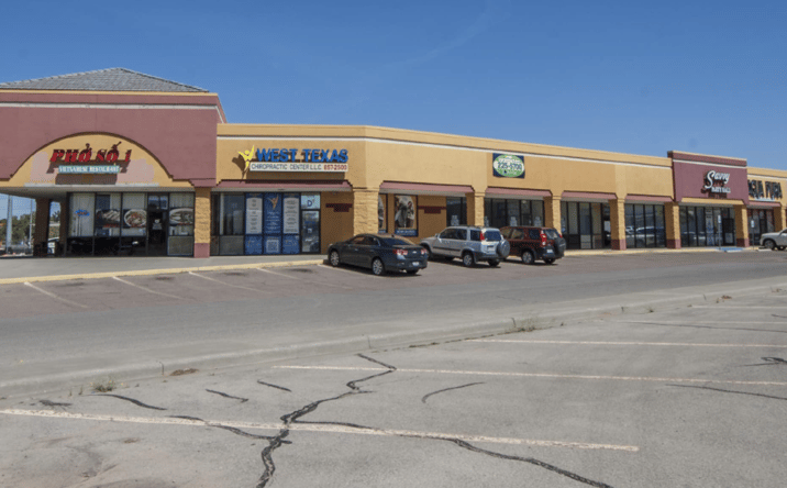 Pictures of Retail, Restaurant property located at 11360 Montwood Dr, El Paso, TX 79936 for lease - image #1