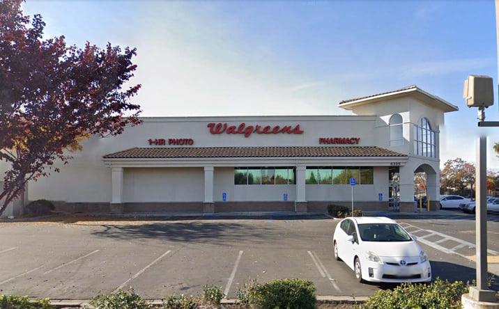 Pictures of Retail property located at 6325 Fair Oaks Blvd, Carmichael, CA 95608 for lease - image #1
