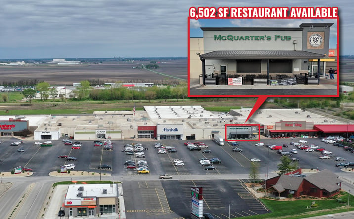 Pictures of Retail, Restaurant property located at 700 Broadway Ave E, Mattoon, IL 61938 for lease - image #1