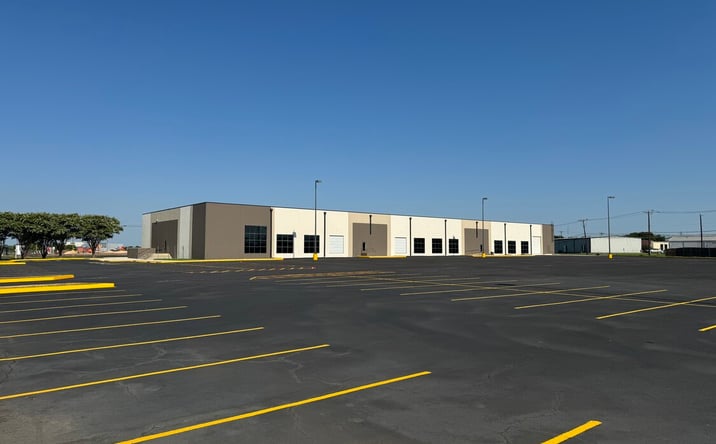Pictures of Industrial property located at 902 N Twin Creek Dr, Killeen, TX 76543 for lease - image #1