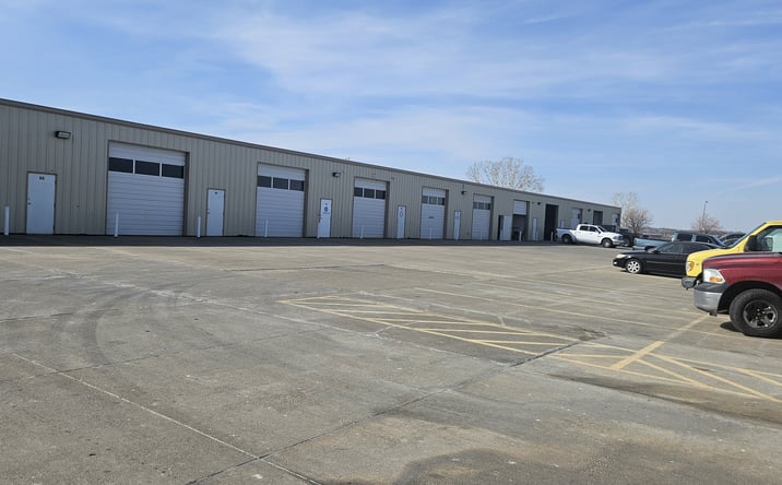 Pictures of Industrial property located at 11529 Portal Rd, La Vista, NE 68128 for lease - image #1