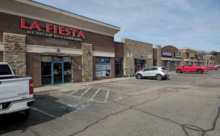 Pictures of Retail, Office property located at 2307 Tuttle Creek Blvd, Manhattan, KS 66502 for lease - image #1