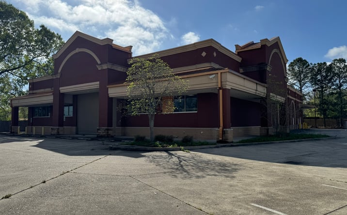 Pictures of Retail, Office, Industrial property located at 9006 Greenwell Springs Rd, Baton Rouge, LA 70814 for lease - image #1