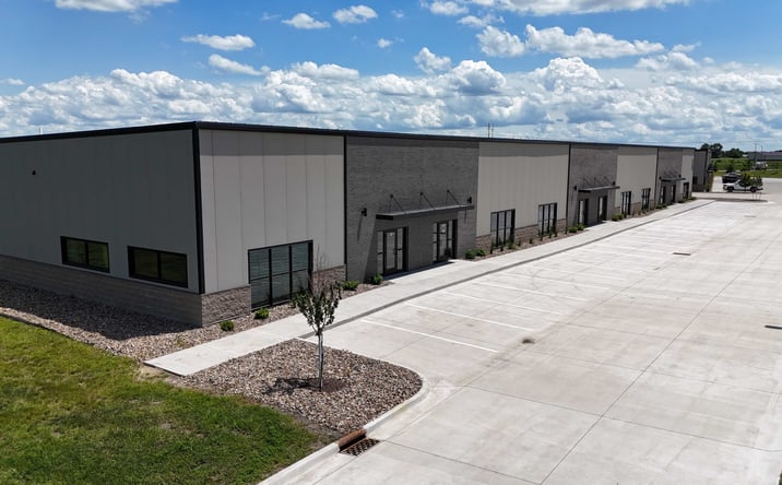 Pictures of Industrial property located at 2151 Shiloh Rose Pkwy SW, Bondurant, IA 50035 for lease - image #1